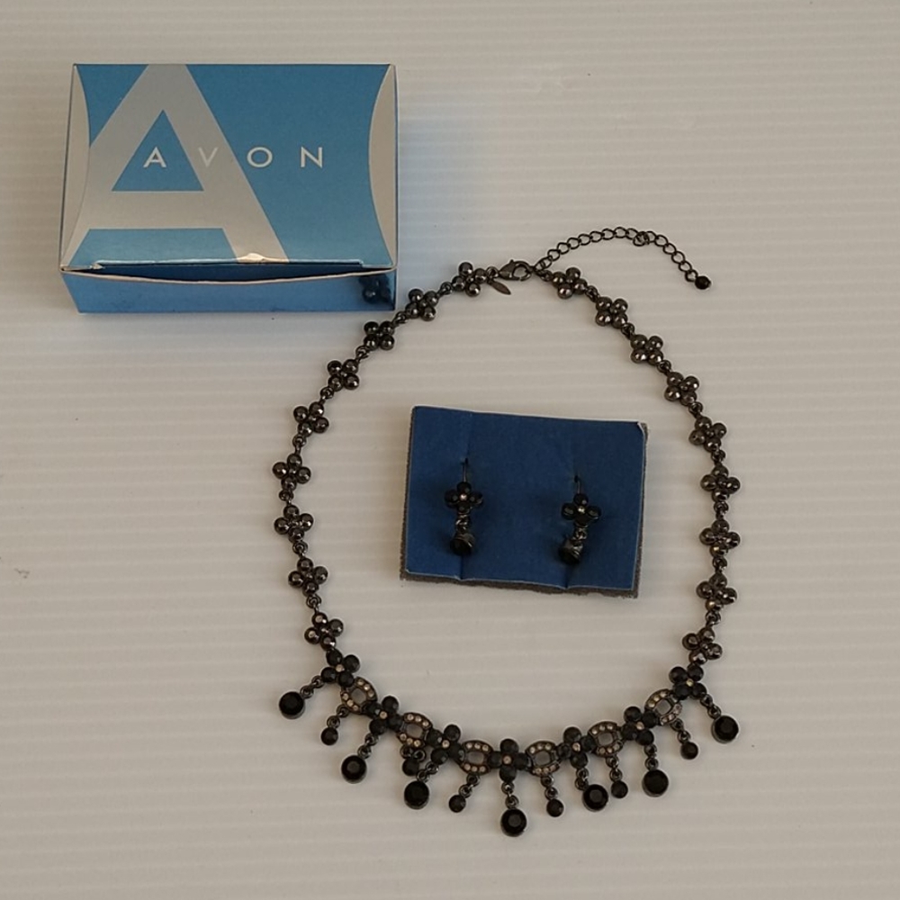 Hematite & Jet Colored Drop Necklace & Earrings